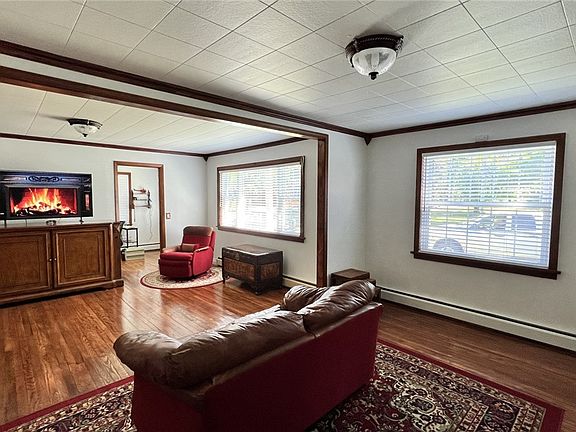 5th image of 3319 Riverside Dr