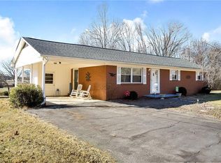 498 Virginia Rd, Lexington, NC 27295