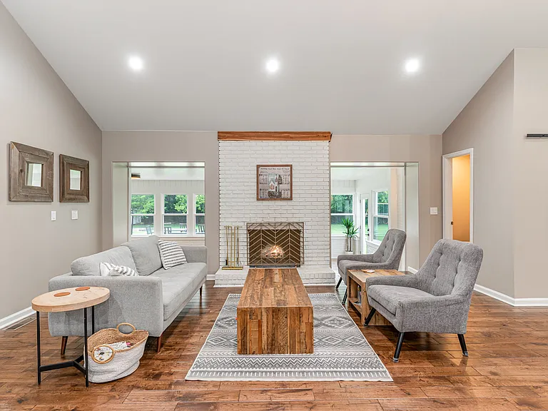 2228 Bowman Rd — Photo 24