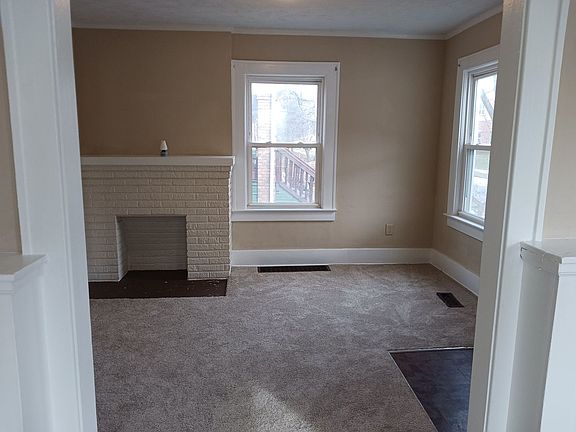 4th image of 133 Cuyahoga Falls Ave