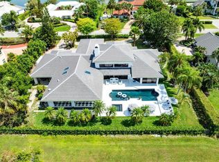 11839 Maidstone Dr, Wellington, FL 33414
