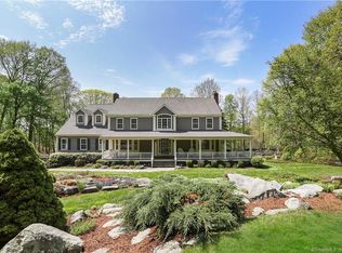 209 Brushy Ridge Rd, New Canaan, CT 06840