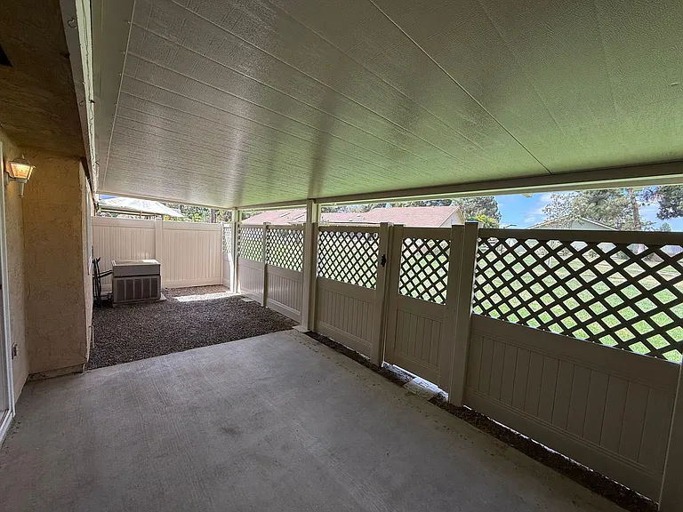 11109 Village 11 — Photo 17