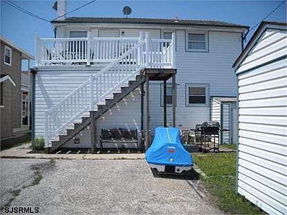 2nd image of 325 35th St S