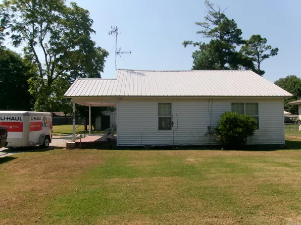 305 Hogan Ave, Monette, AR 72447