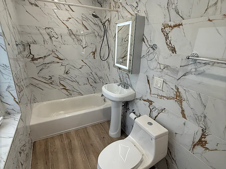 406 Malaga Ave #4 — Photo 5
