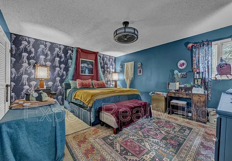 373 Laredo Dr — Photo 15