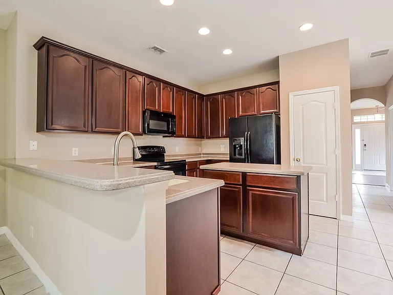 1814 Madison Ivy Cir — Photo 8