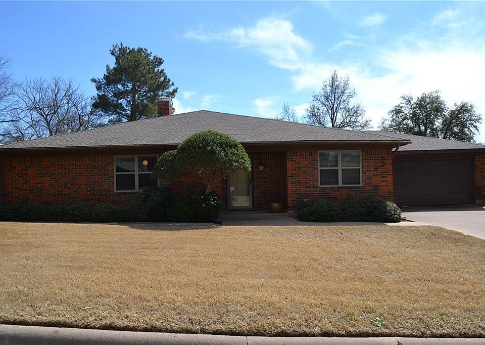 1st image of 817 Canyon Ct