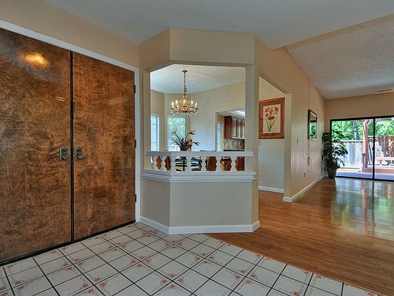2nd image of 229 Michigan Rd