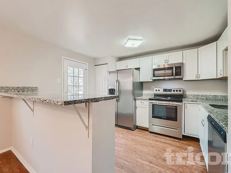 12367 Boncrest Dr — Photo 14