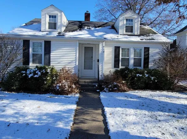 414 N Madison St, Bloomfield, IA 52537