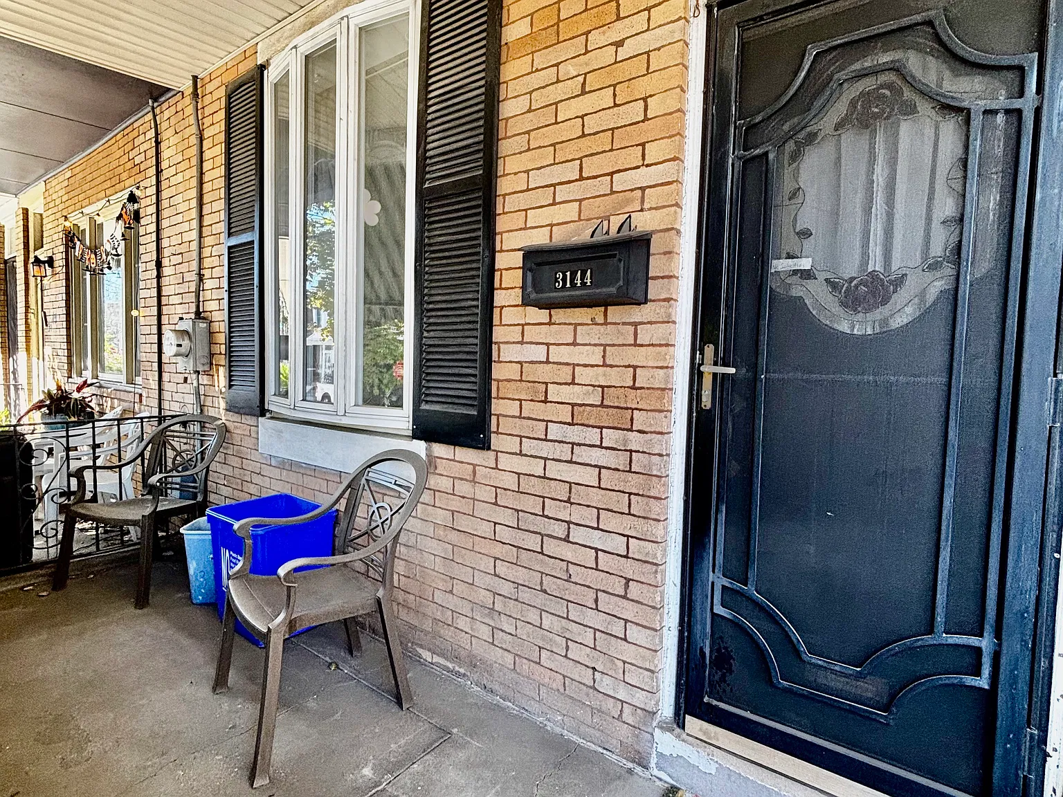 3 bed, 1200 sqft, $1,800 — Photo 3