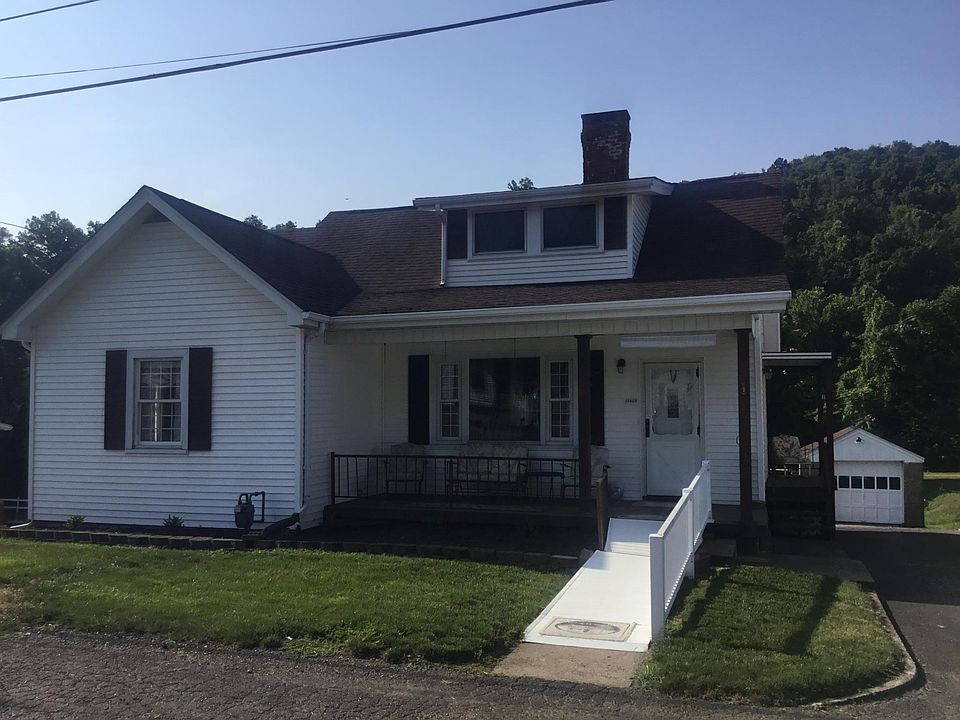 1st image of 55620 E Center St