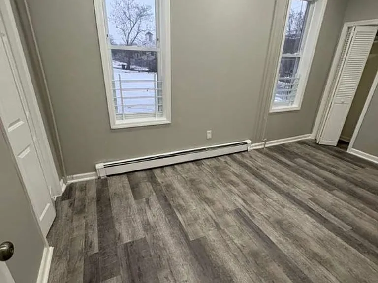 367 Morris Ave #2A — Photo 3