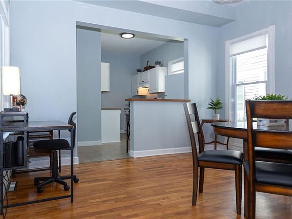 4th image of 806 S Esplanade St