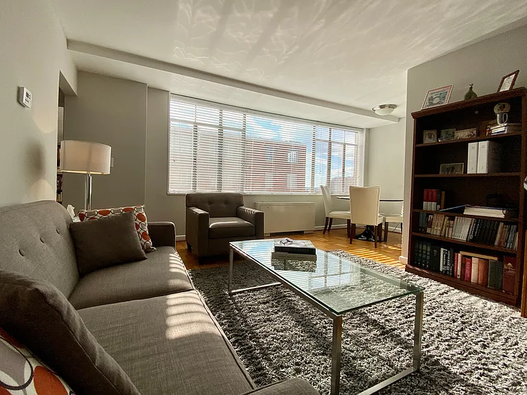 Connecticut Park Apartments — Photo 8