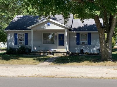 604 W Howard St, Parker City, IN, 47368