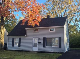 19504 Longbrook Rd, Warrensville Heights, OH 44128