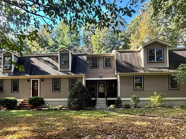 182 John Scott Blvd, Norton, MA 02766