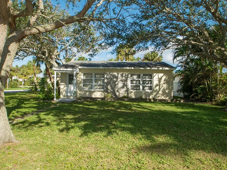 907 Ocean Pl — Photo 21