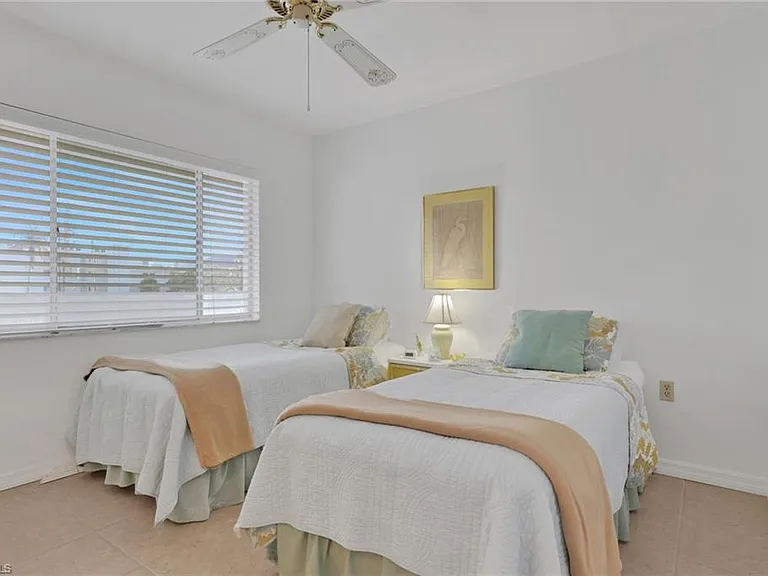 26340 Hickory Blvd #302 — Photo 10