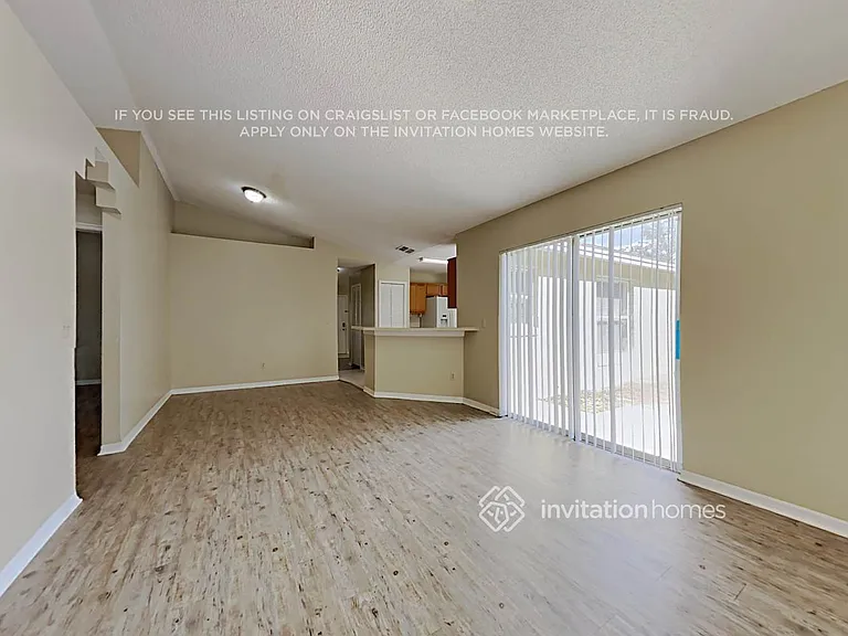 2624 Lake Jackson Cir — Photo 6