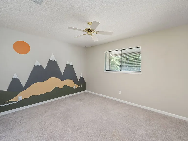 1219 Oakmont Dr — Photo 39