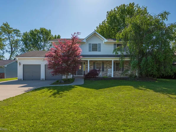 16221 Windsor Dr, Strongsville, OH 44136