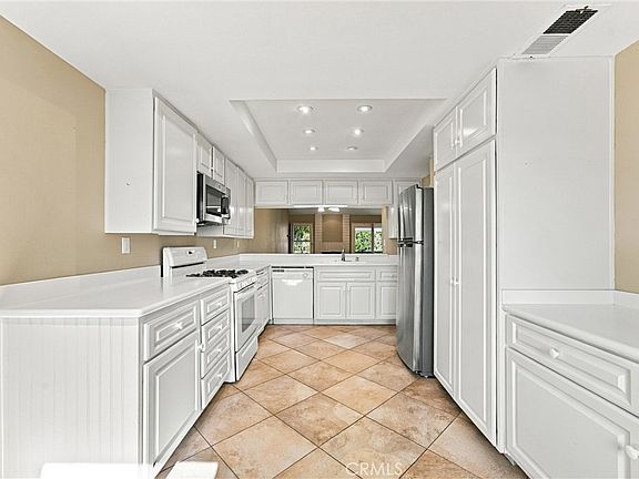 2nd image of 3375 Paseo Halcon