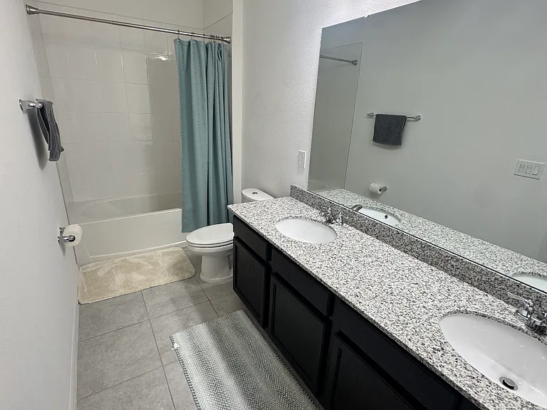 2219 Marsh Sedge Ln — Photo 10