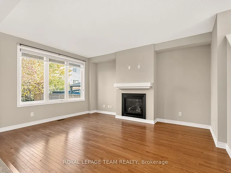 619 Geranium Walk — Photo 2