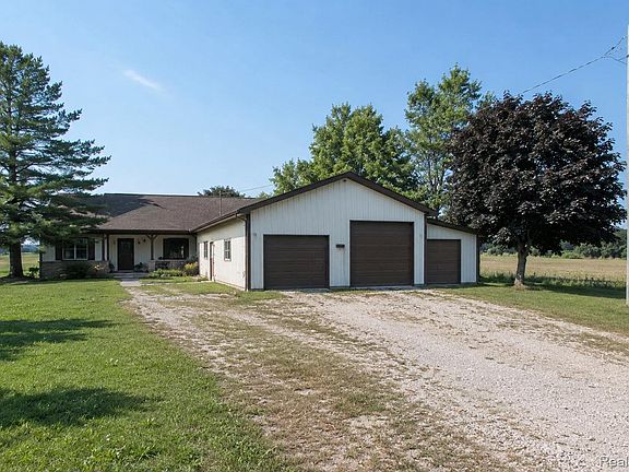 4th image of 1475 Reed Rd