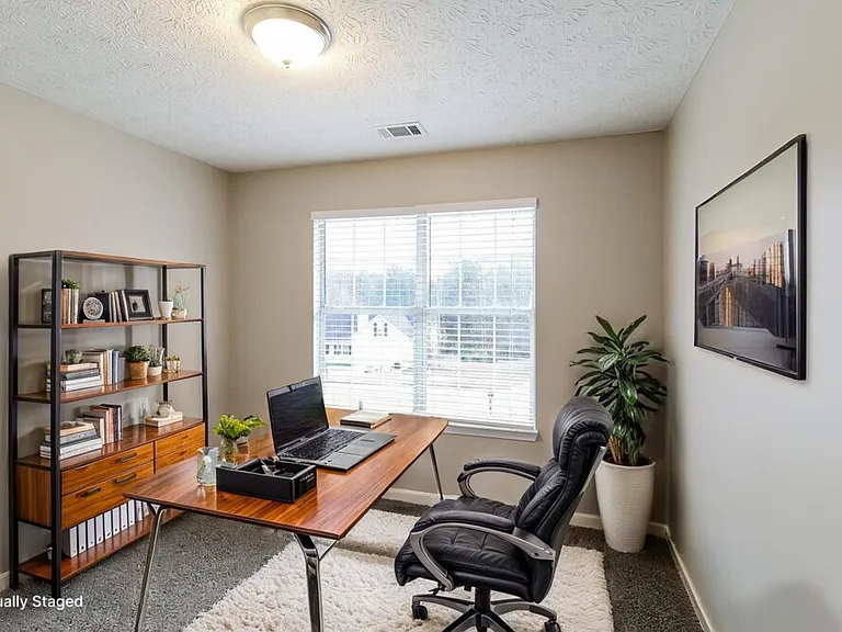 105 Cypress Dr — Photo 16