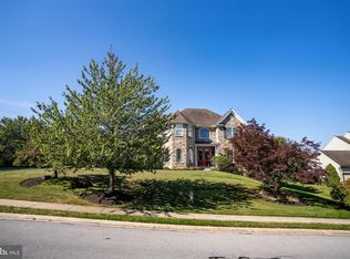 2704 Westhampton Ter, Elizabethtown, PA 17022