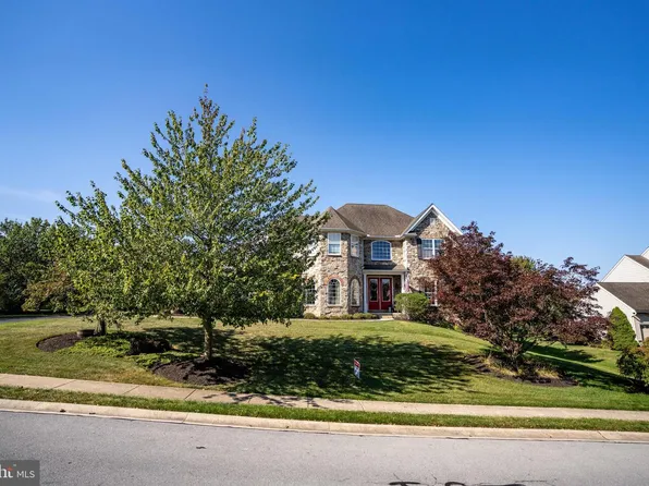 2704 Westhampton Ter, Elizabethtown, PA 17022
