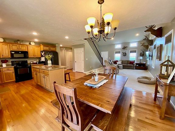 4th image of 180 Township Road 1650