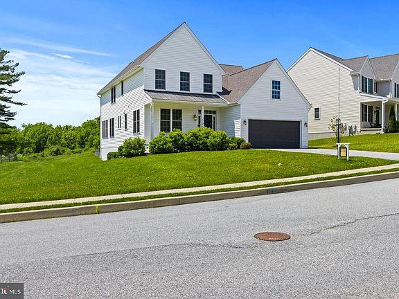 4th image of 274 Beaumont Dr