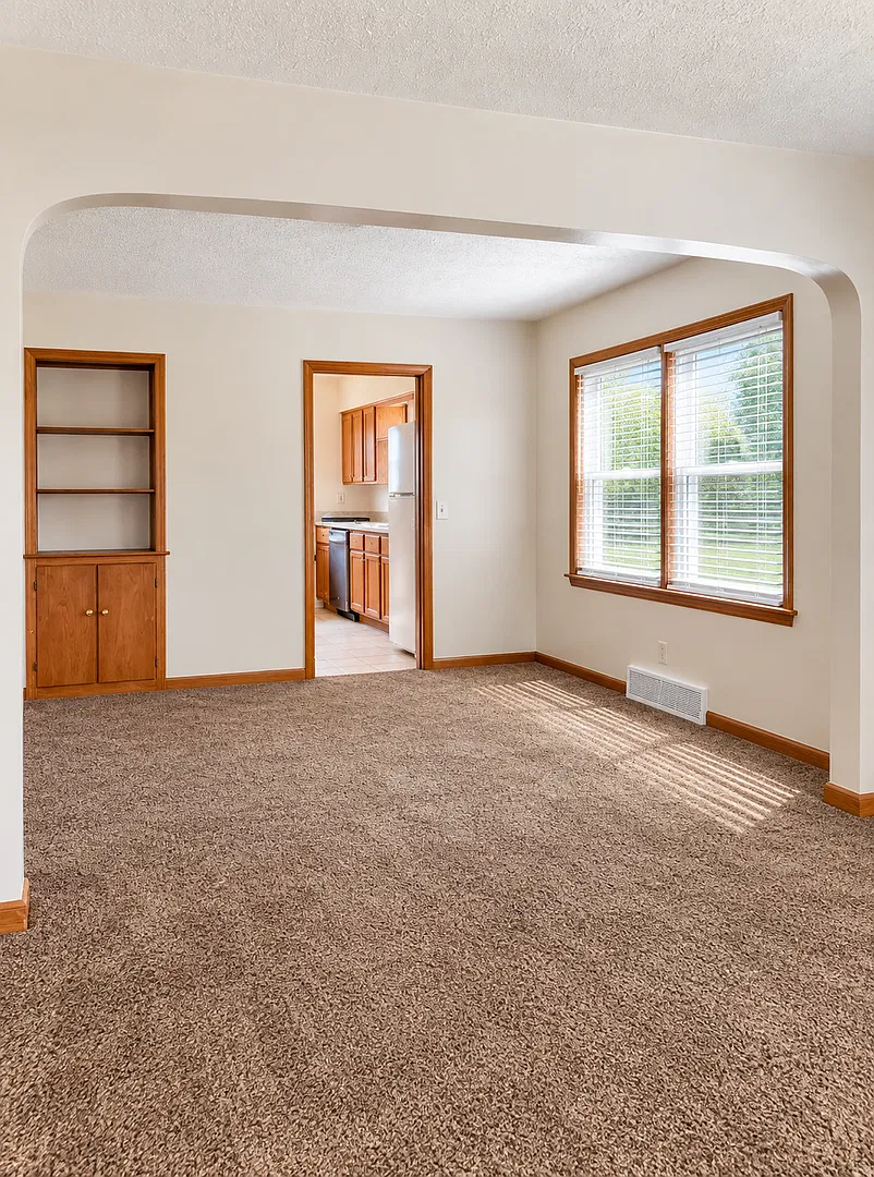 Charming 2-Bedroom Home with Spacious Backyard & Attached Garage! — Photo 4