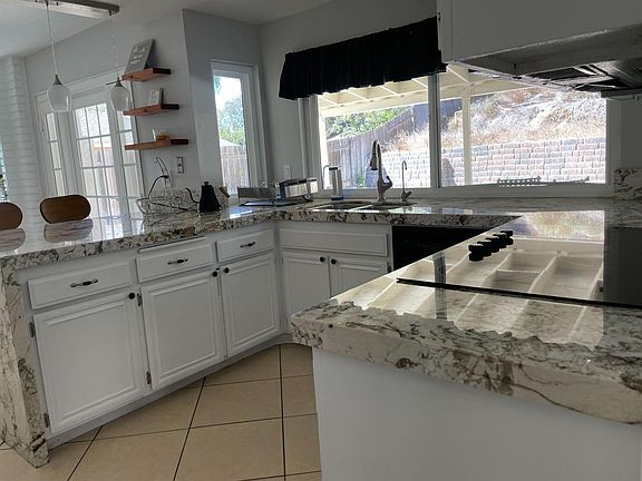 5th image of 709 Anza Way