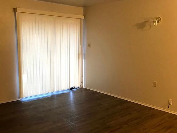 2nd image of 2021 N Jefferson St Unit 38