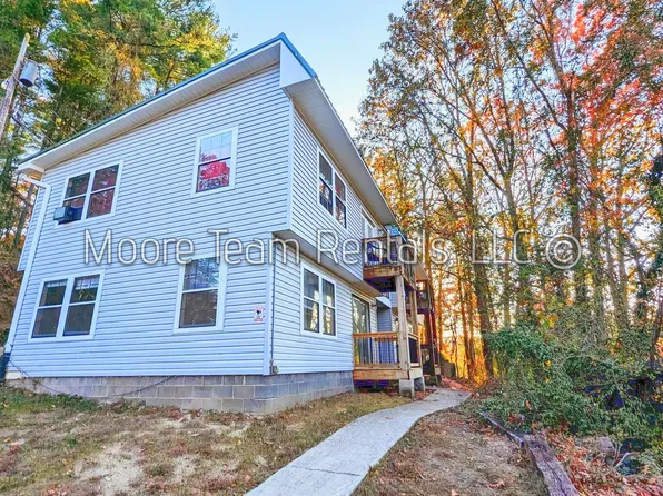 Hendersonville Heights Apts 84, 84 Toms Park Cir APT 14, Hendersonville, NC 28739