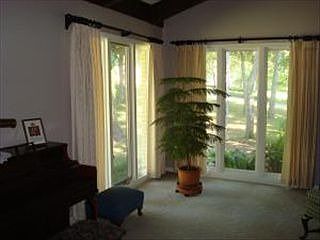 3rd image of 200 Edgewood Dr