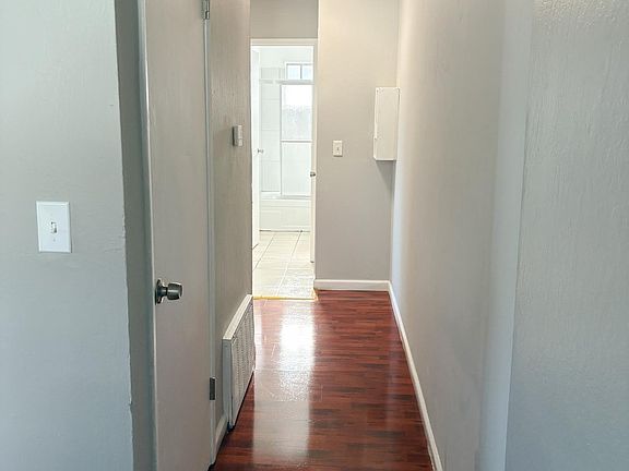 5th image of 4426 La Cresta Way APT 4