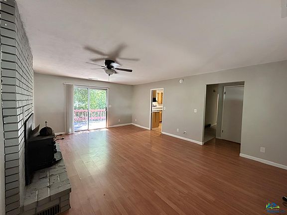 3rd image of 265 Parkdale Ave