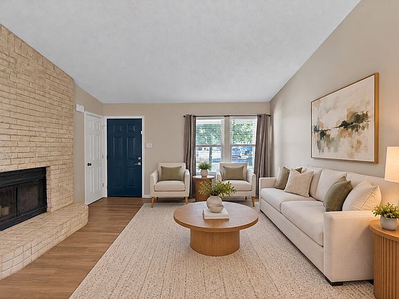 5th image of 6709 Johnnie Ct