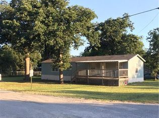 318 N Kent St, Gorman, TX 76454