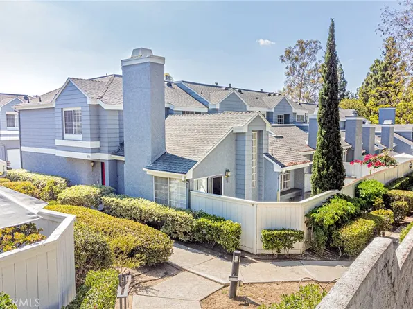 5730 Canterbury Dr, Culver City, CA 90230
