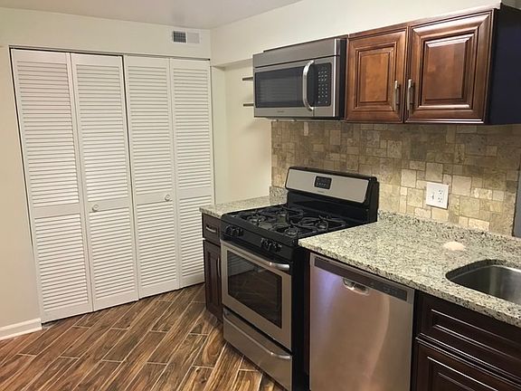 2nd image of 3516 W Belden Ave #1N