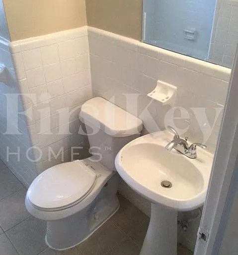 1843 Wee Kirk Rd SE — Photo 5